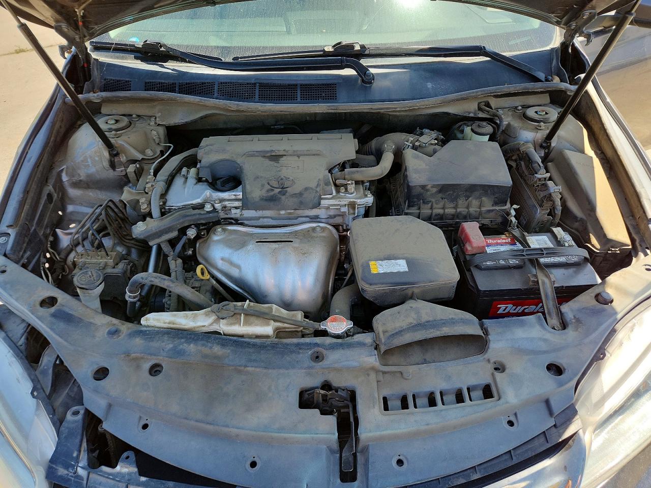 2016 TOYOTA CAMRY SE photo 11