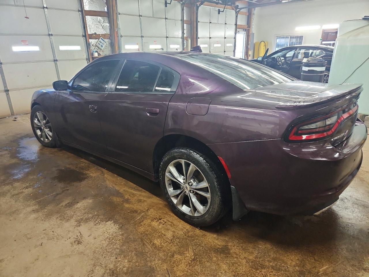 2020 DODGE CHARGER SXT photo 4