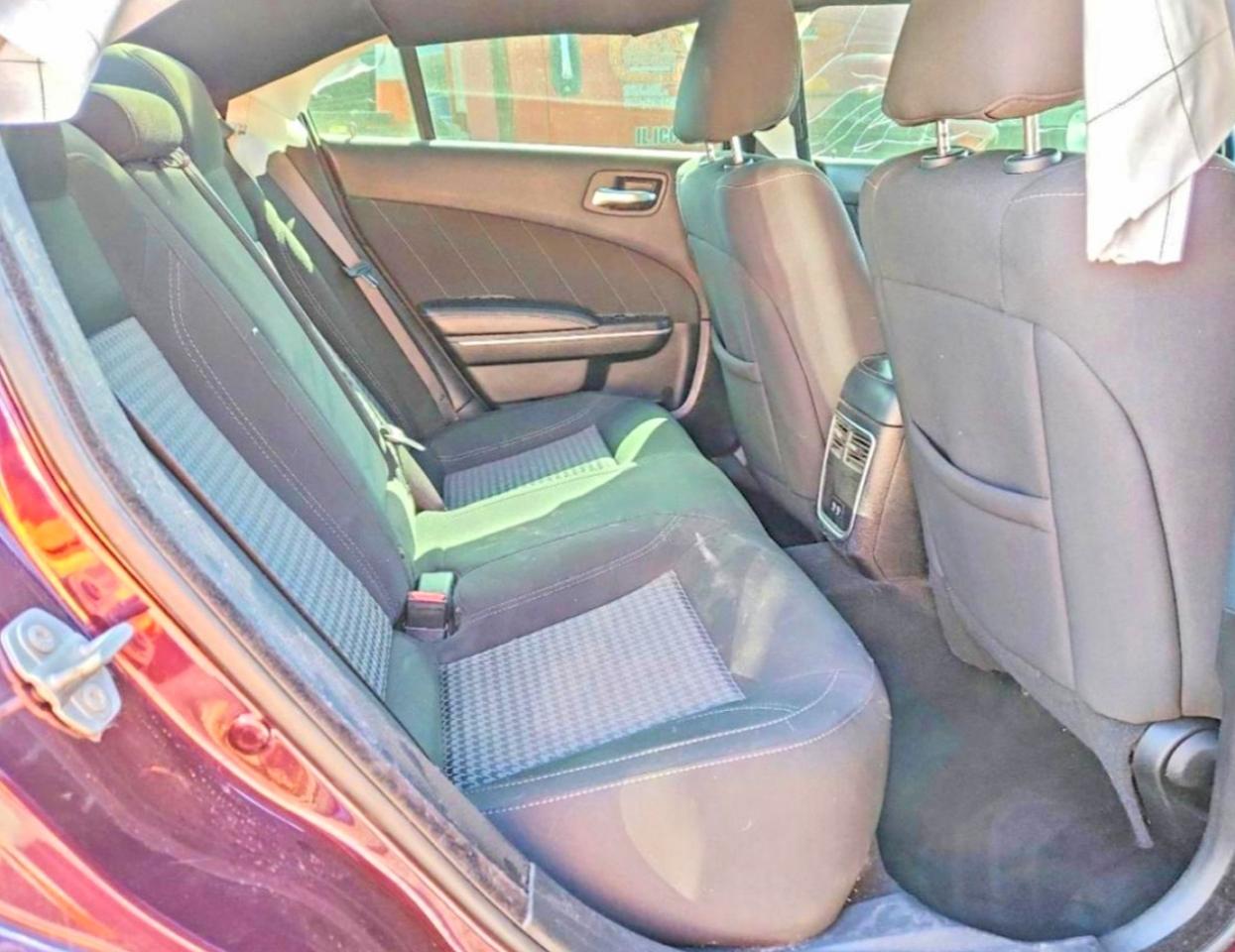 2020 DODGE CHARGER SXT photo 28