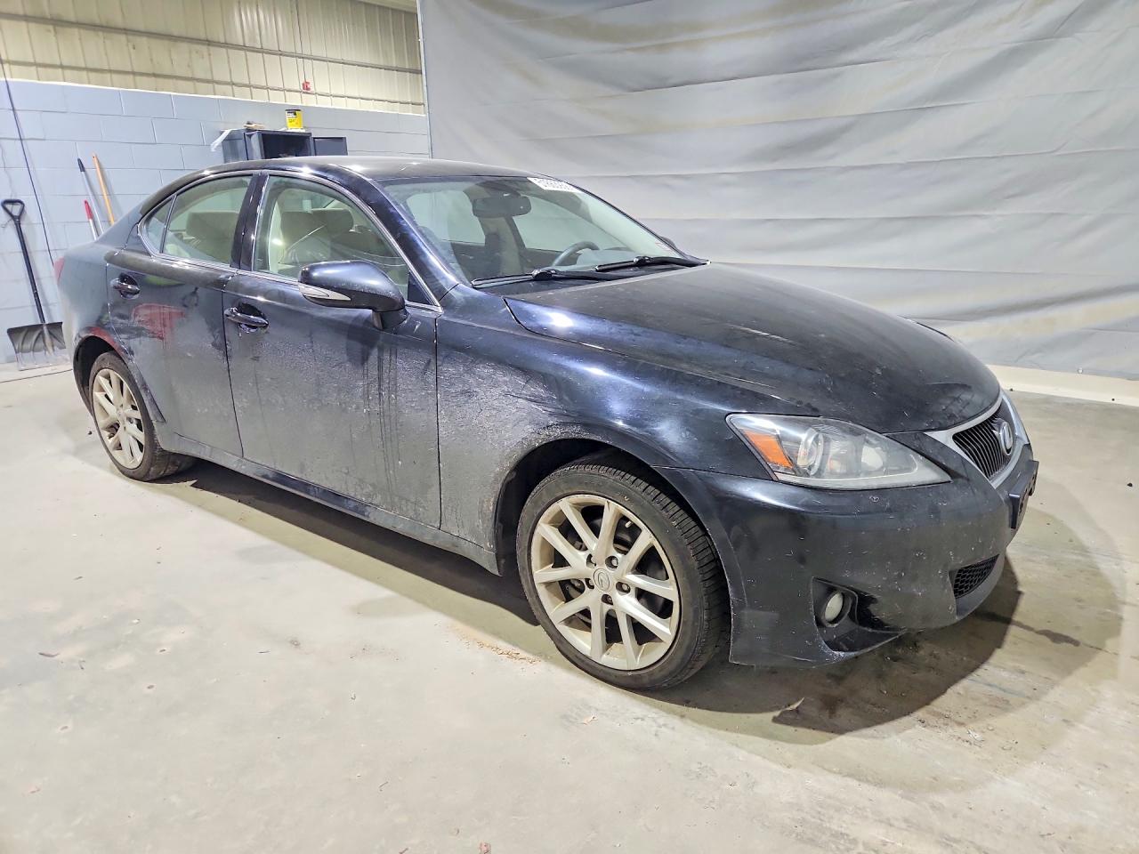 2012 LEXUS IS 250 photo 10