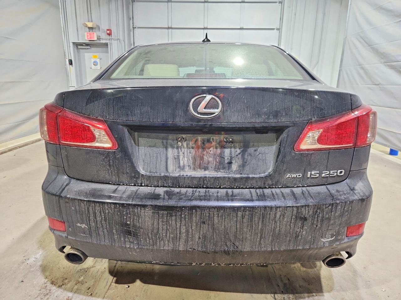 2012 LEXUS IS 250 photo 16