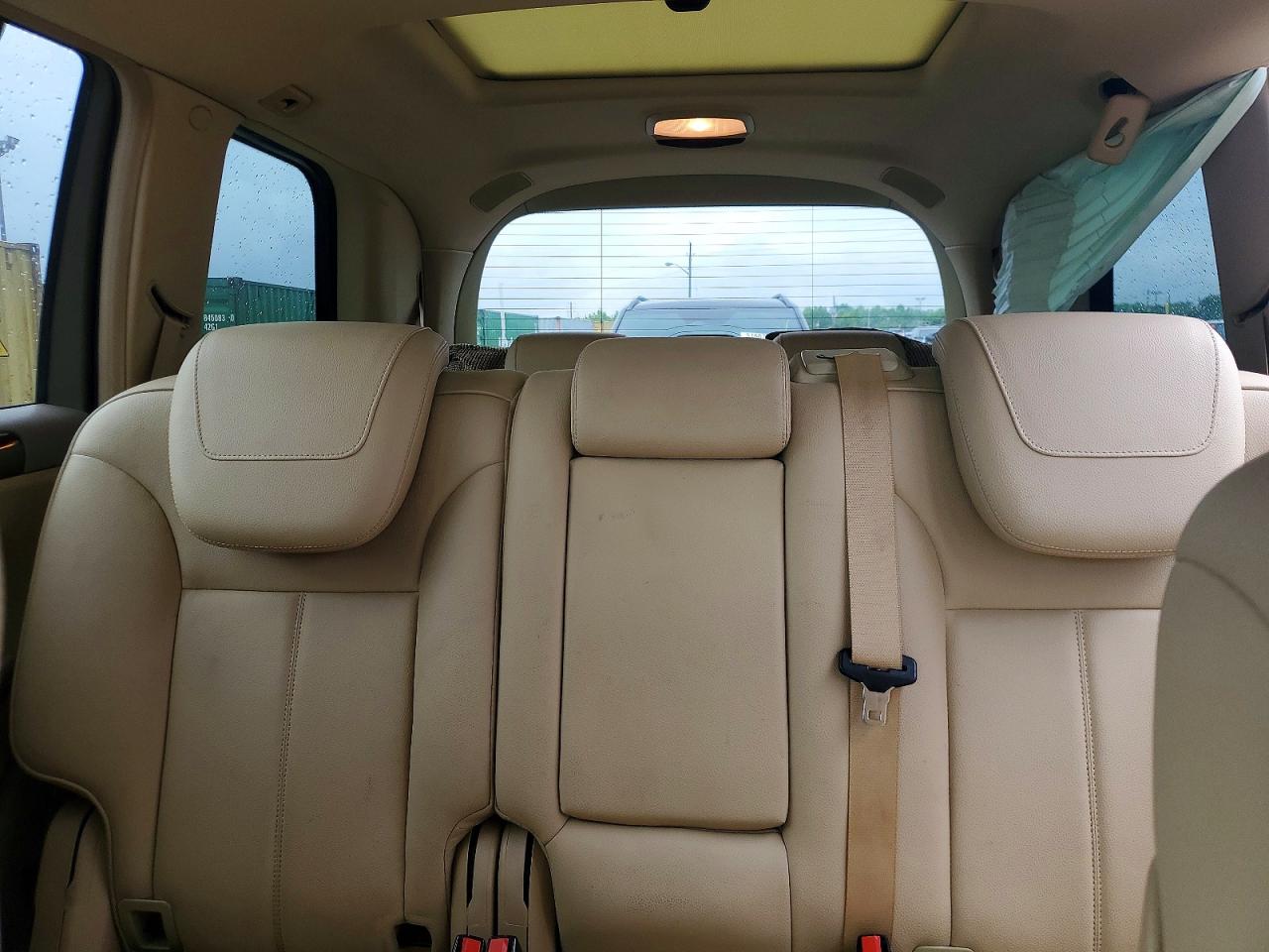2012 MERCEDES-BENZ GL 350 BLUETEC photo 28