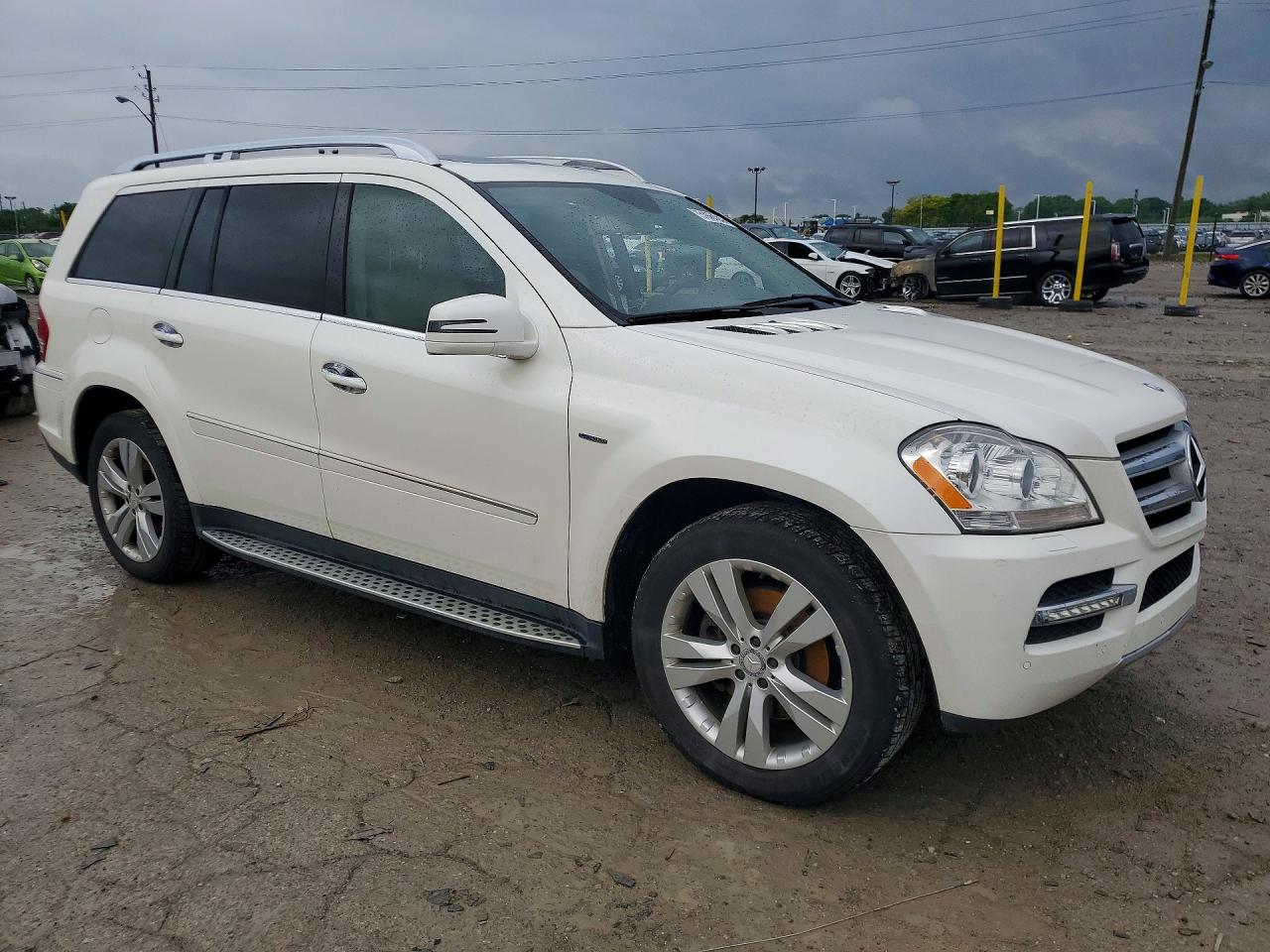 2012 MERCEDES-BENZ GL 350 BLUETEC photo 10