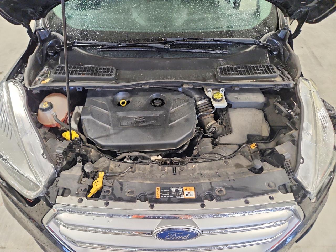 2017 FORD ESCAPE SE photo 23