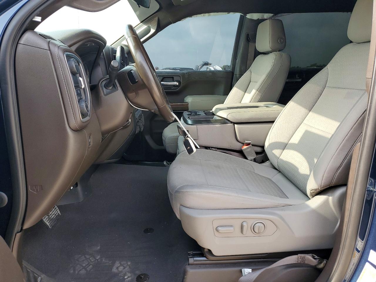 2021 CHEVROLET SILVERADO C1500 LT photo 7