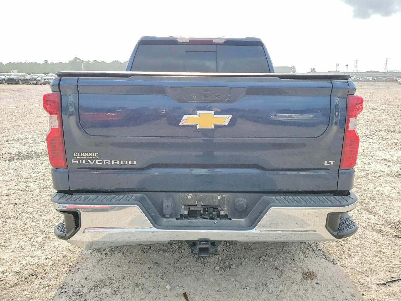 2021 CHEVROLET SILVERADO C1500 LT photo 6