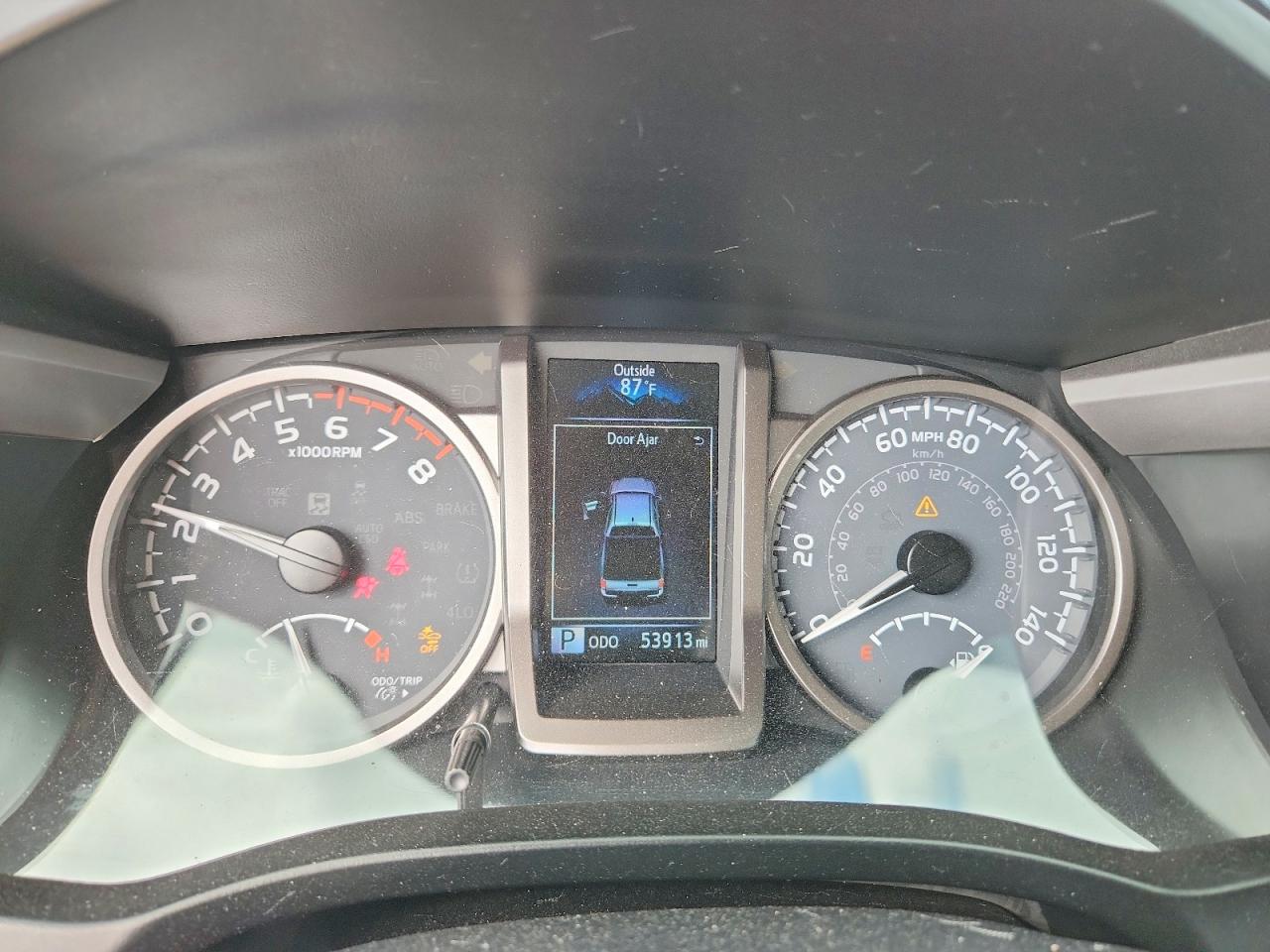 2021 TOYOTA TACOMA SR5 photo 17
