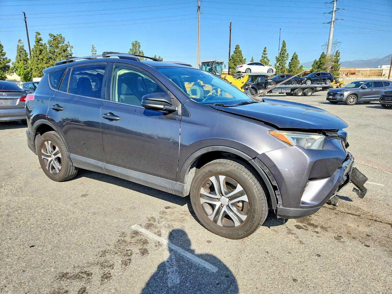 2017 TOYOTA RAV4 LE photo 7