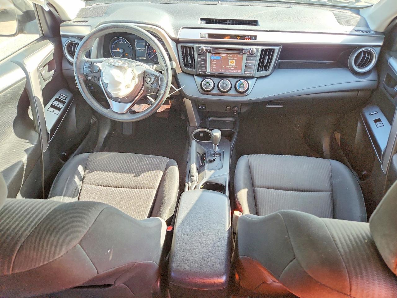 2017 TOYOTA RAV4 LE photo 15