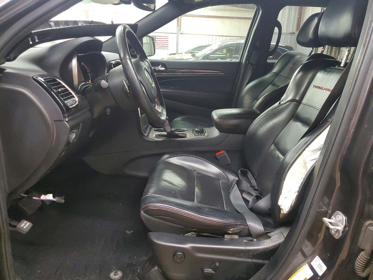 2020 JEEP GRAND CHEROKEE TRAILHAWK photo 19