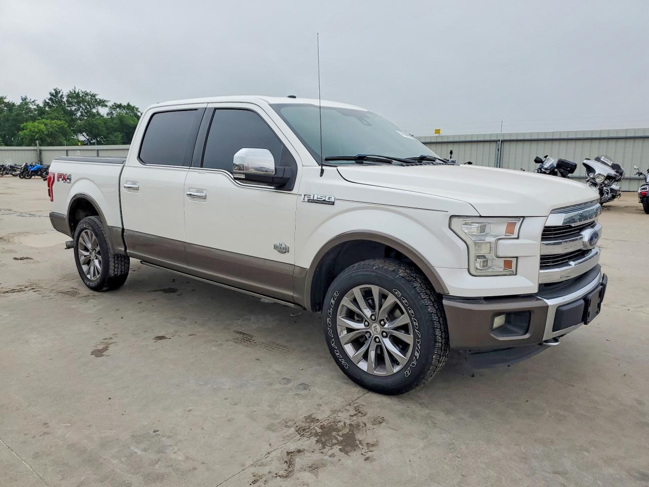 2017 FORD F150 SUPERCREW photo 7