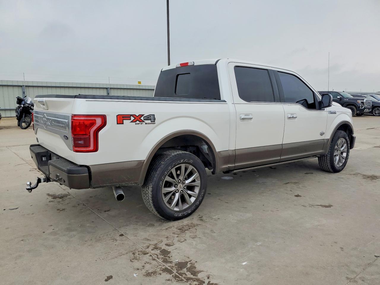 2017 FORD F150 SUPERCREW photo 5