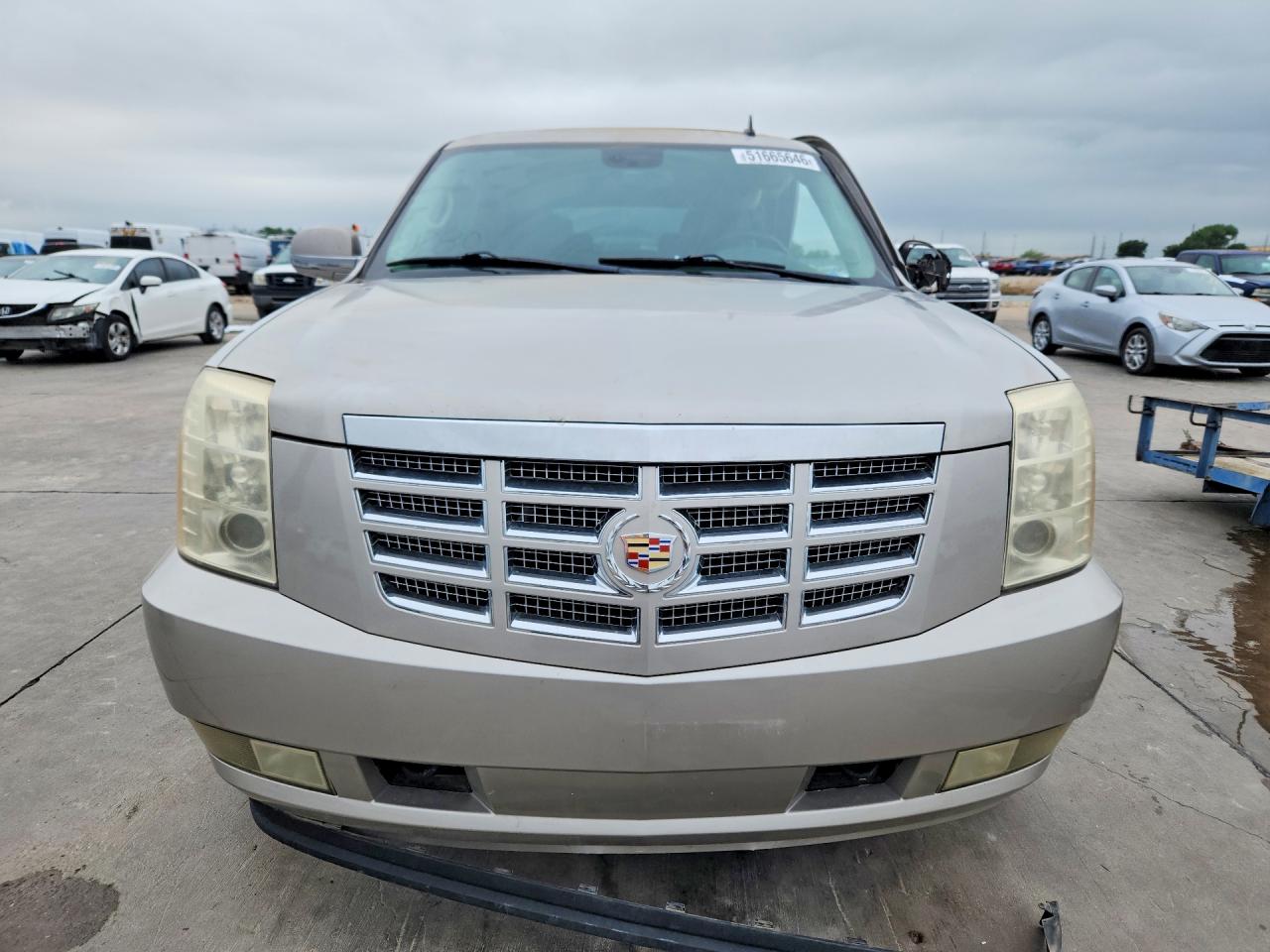 2008 CADILLAC ESCALADE LUXURY photo 9