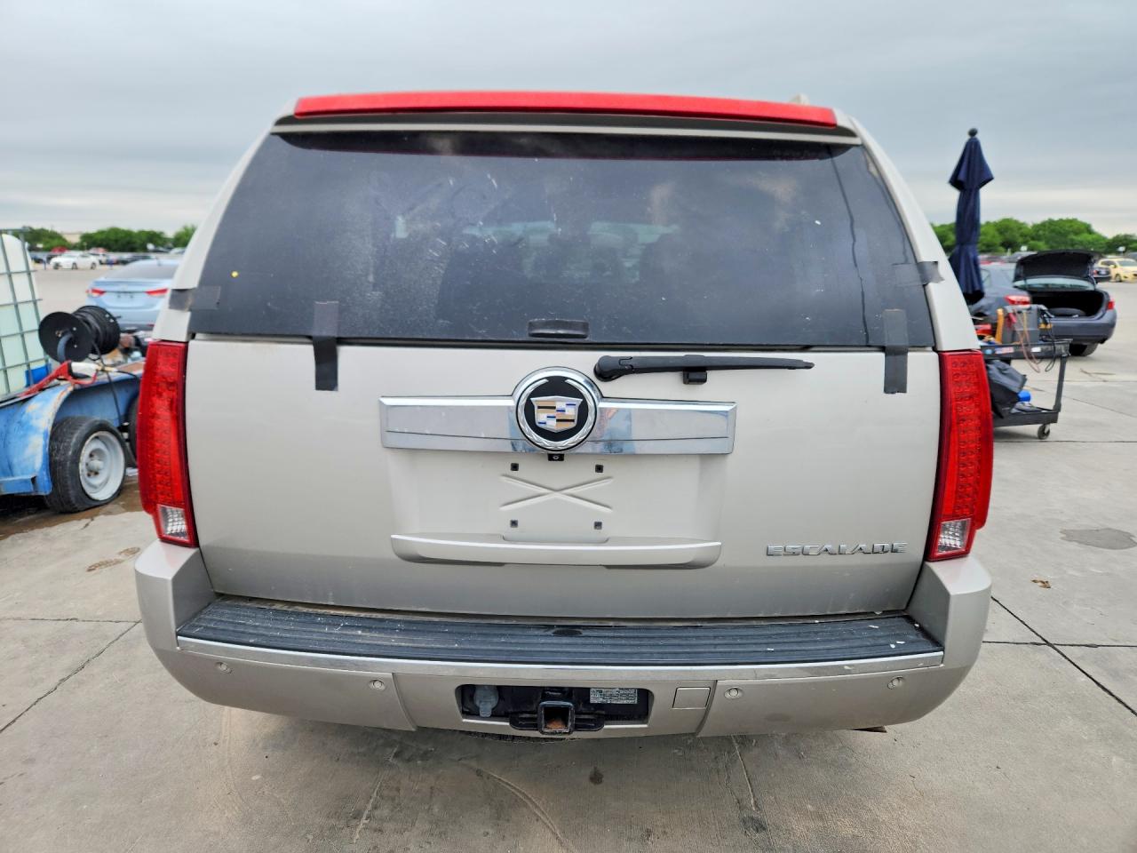 2008 CADILLAC ESCALADE LUXURY photo 11