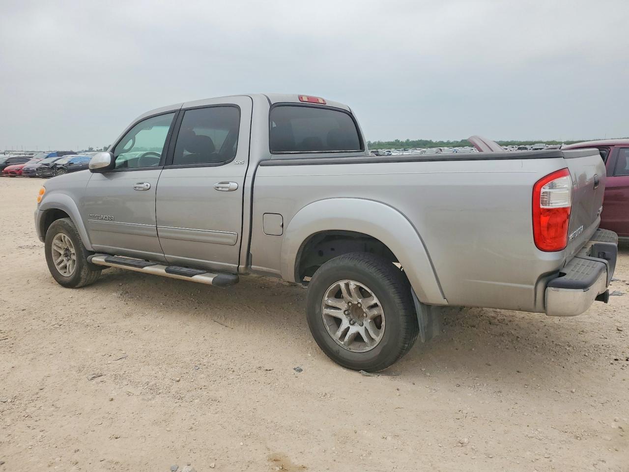 2004 TOYOTA TUNDRA DOUBLE CAB SR5 photo 4