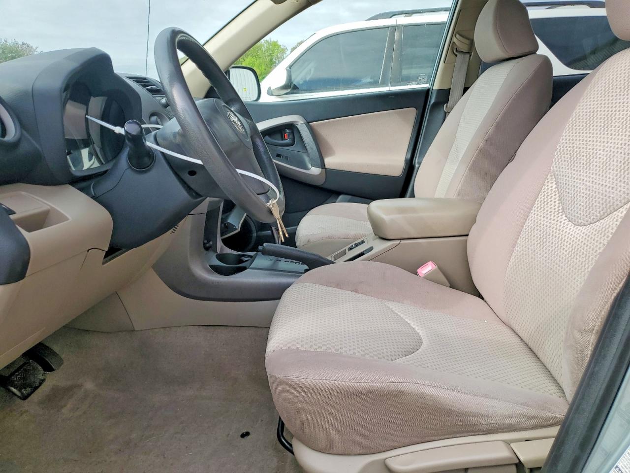 2008 TOYOTA RAV4 BASE photo 7