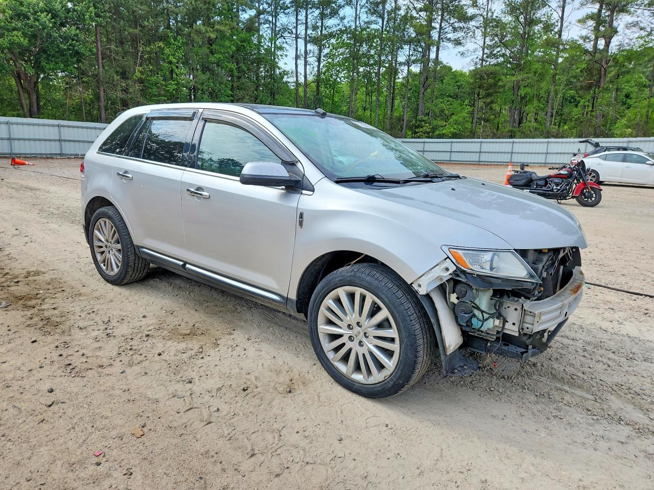 2011 LINCOLN MKX photo 7