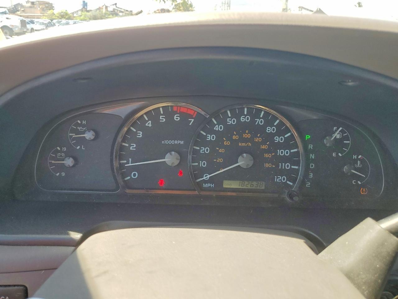 2006 TOYOTA SEQUOIA SR5 photo 25