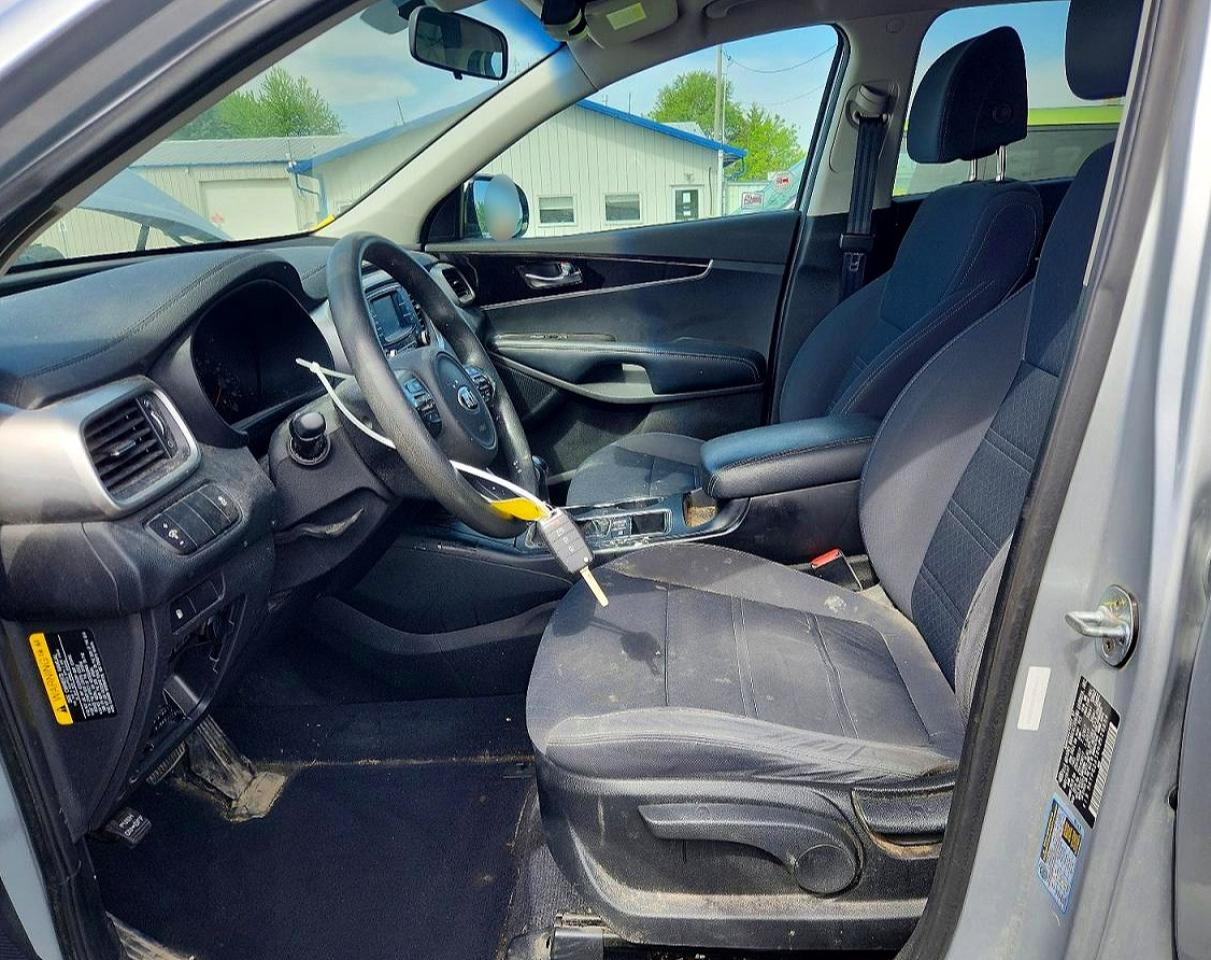 2017 KIA SORENTO LX V6 photo 13