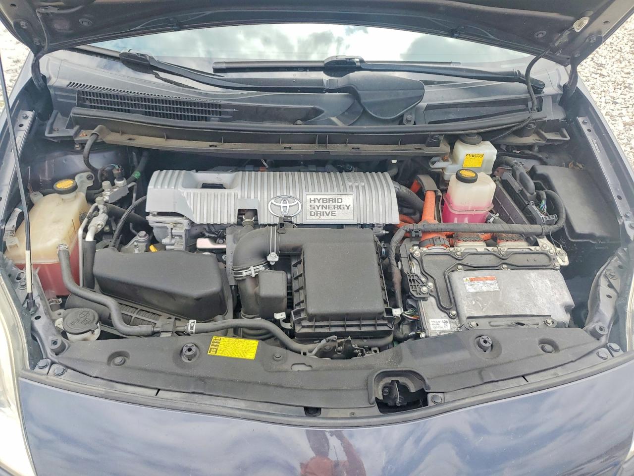 2012 TOYOTA PRIUS THREE photo 11