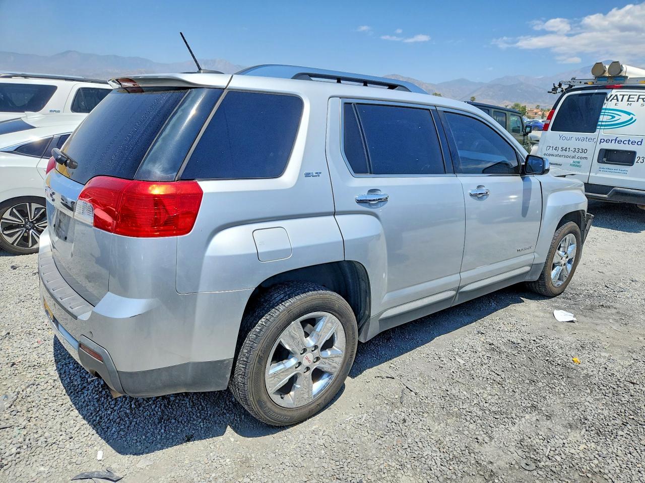 2015 GMC TERRAIN SLT photo 7