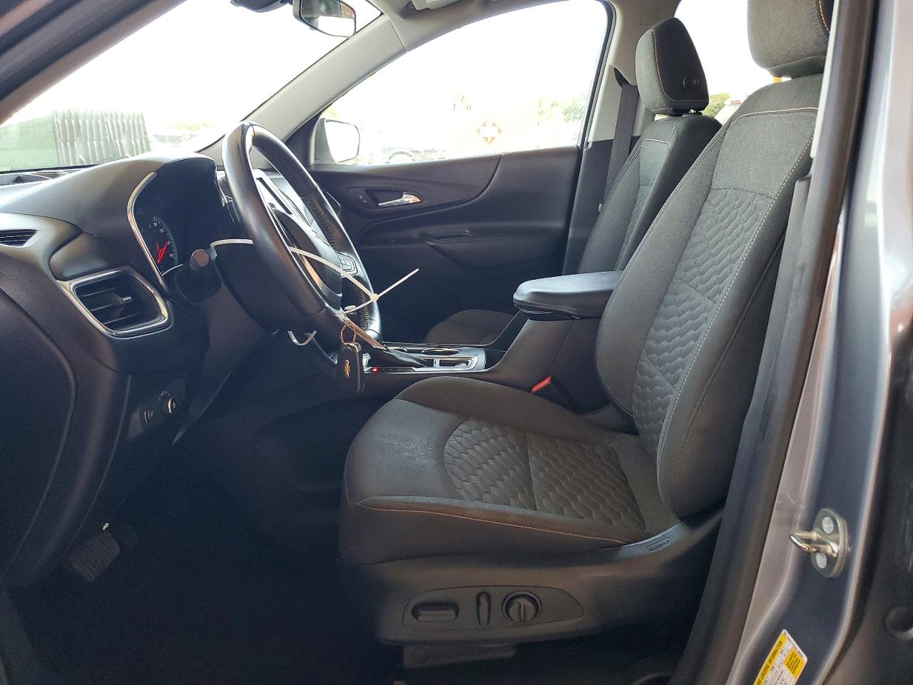2018 CHEVROLET EQUINOX LT photo 13
