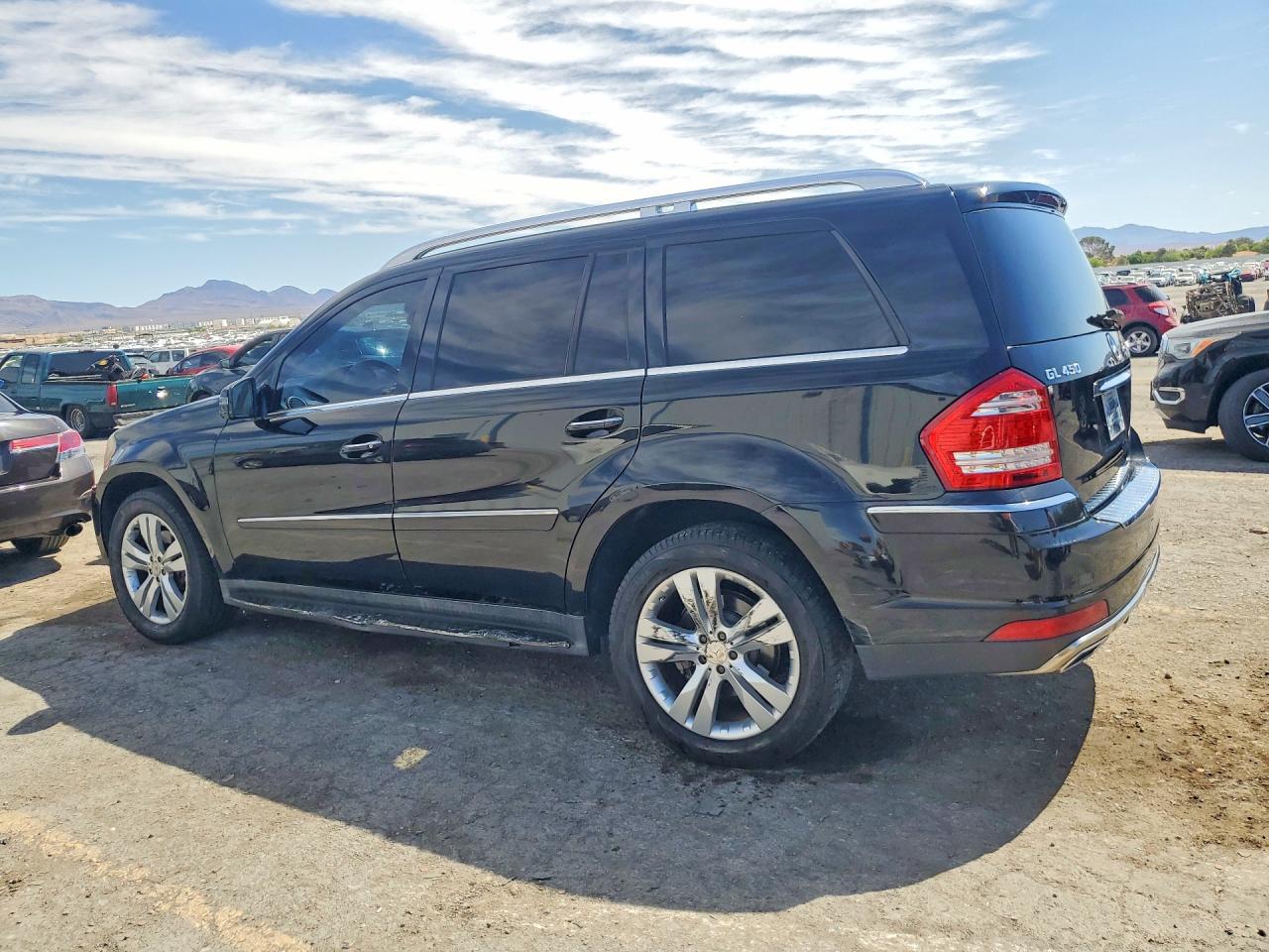 2011 MERCEDES-BENZ GL photo 2