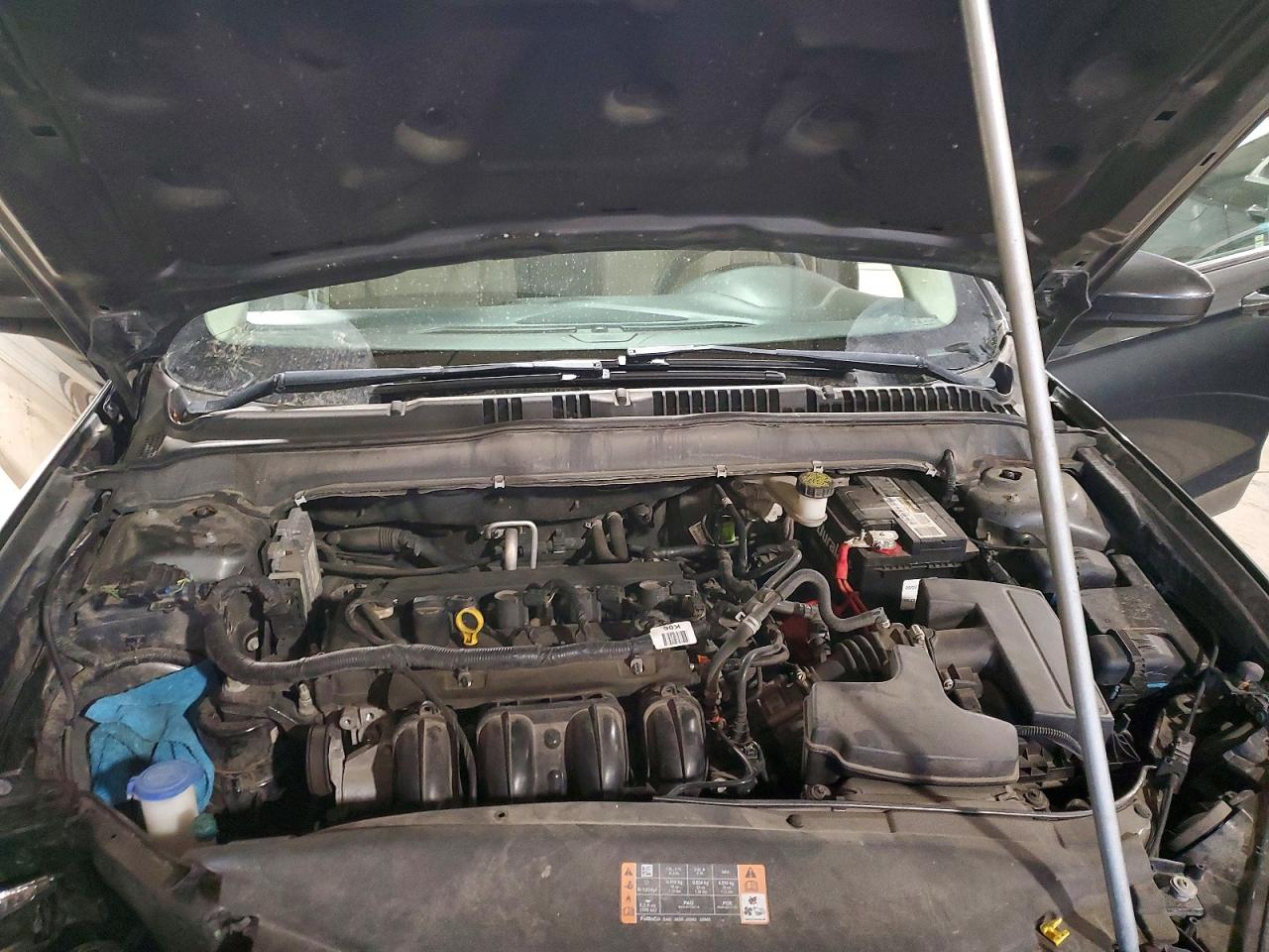 2017 FORD FUSION SE photo 21