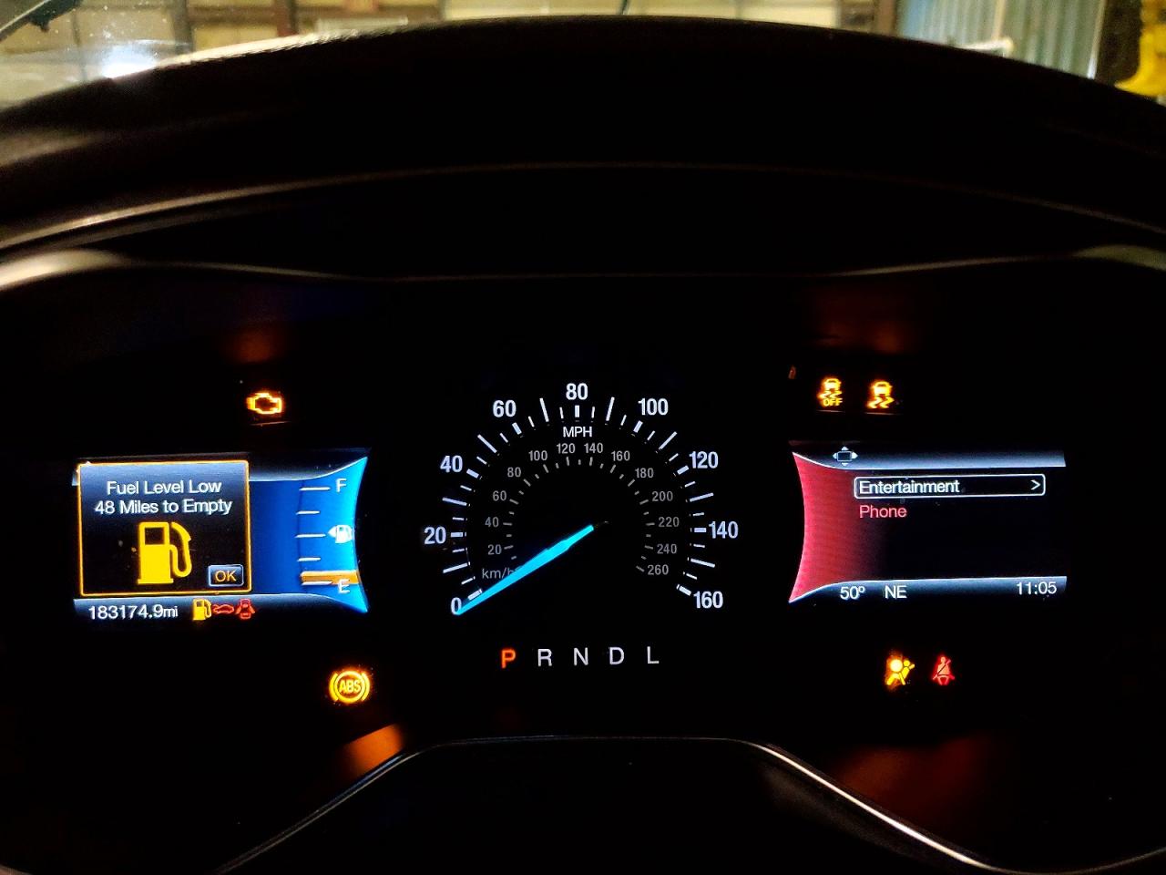 2017 FORD FUSION SE photo 17
