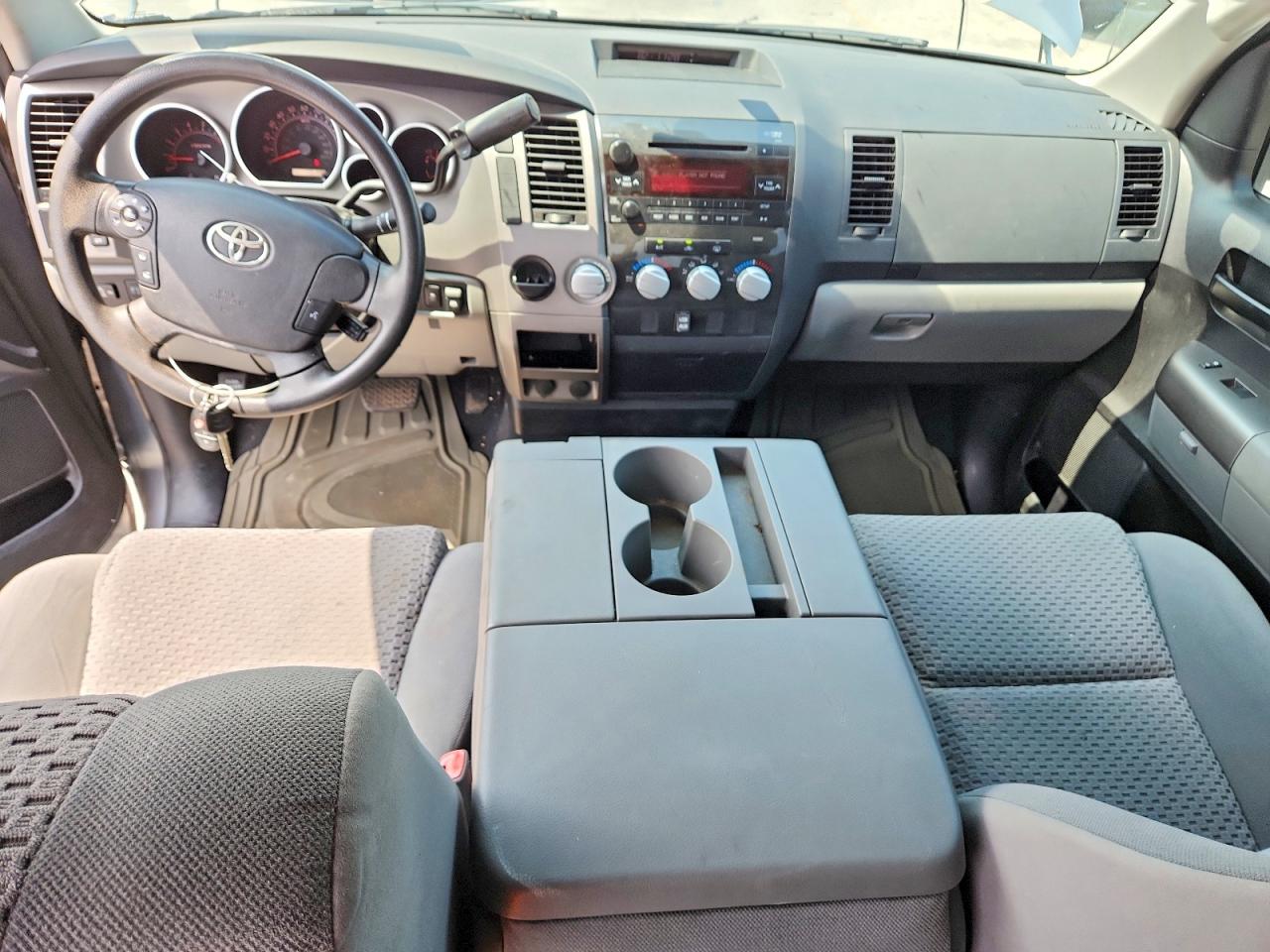 2013 TOYOTA TUNDRA CREWMAX SR5 photo 15