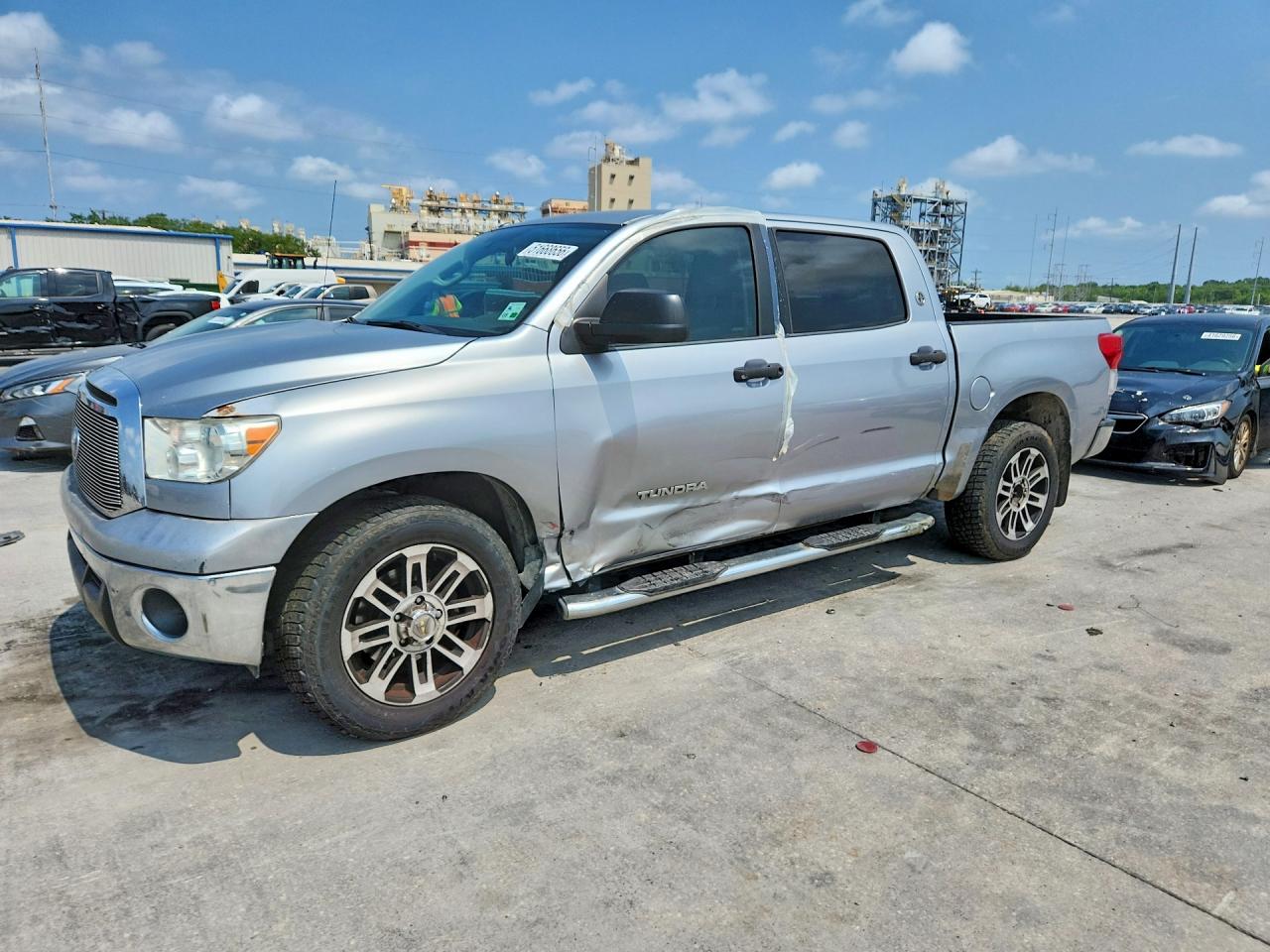 2013 TOYOTA TUNDRA