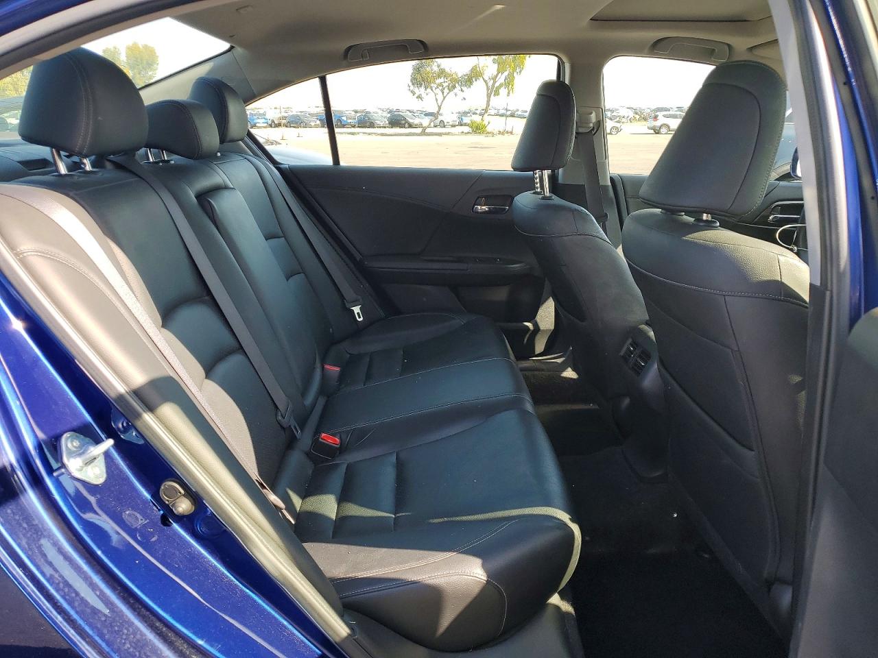 2017 HONDA ACCORD TOURING HYBRID photo 19