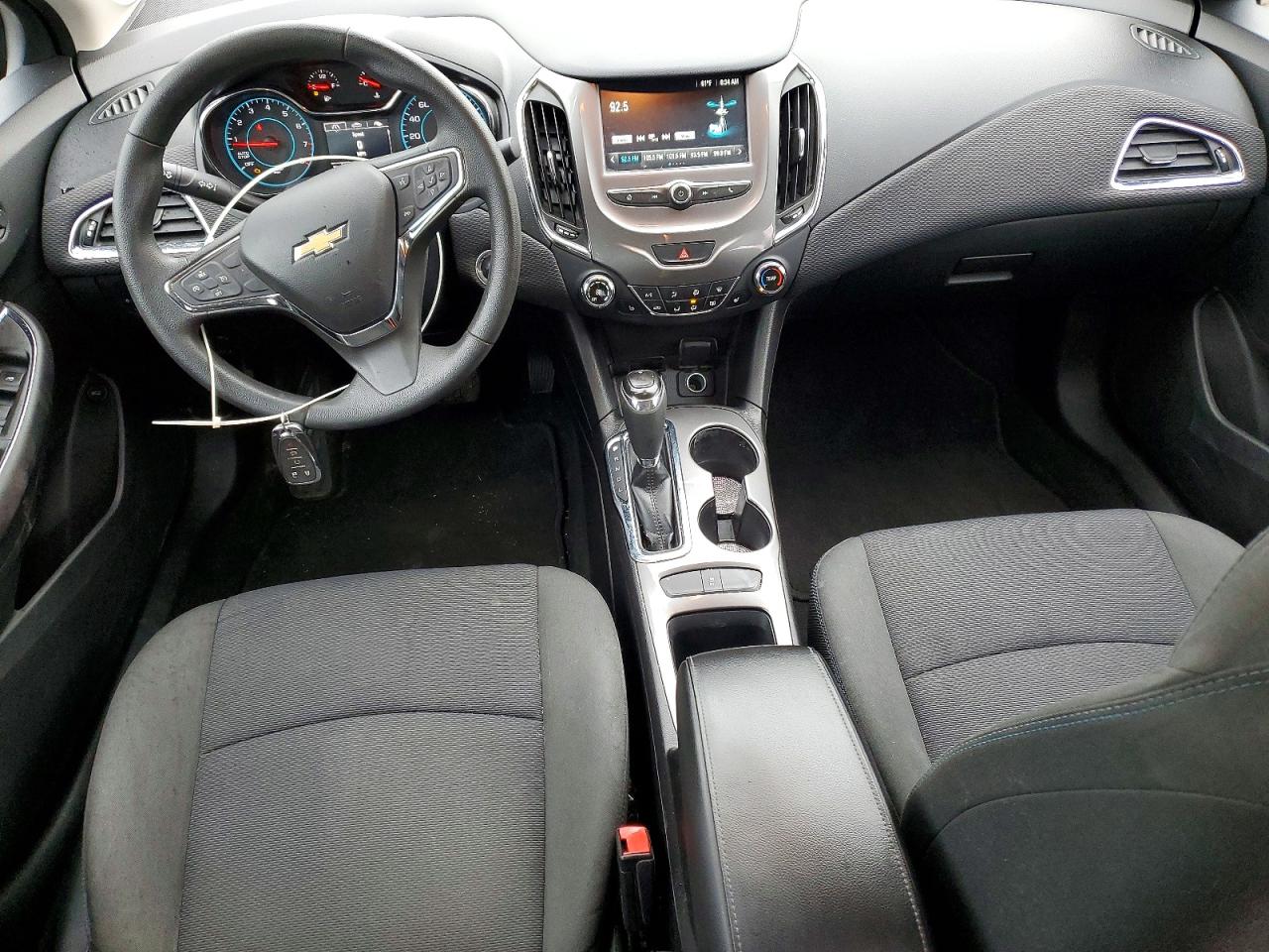 2017 CHEVROLET CRUZE LT photo 22