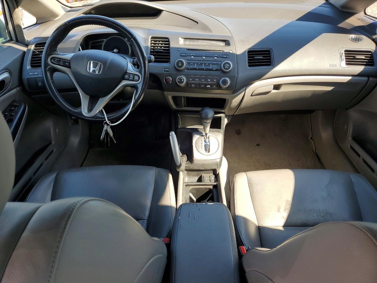 2010 HONDA CIVIC EXL photo 15