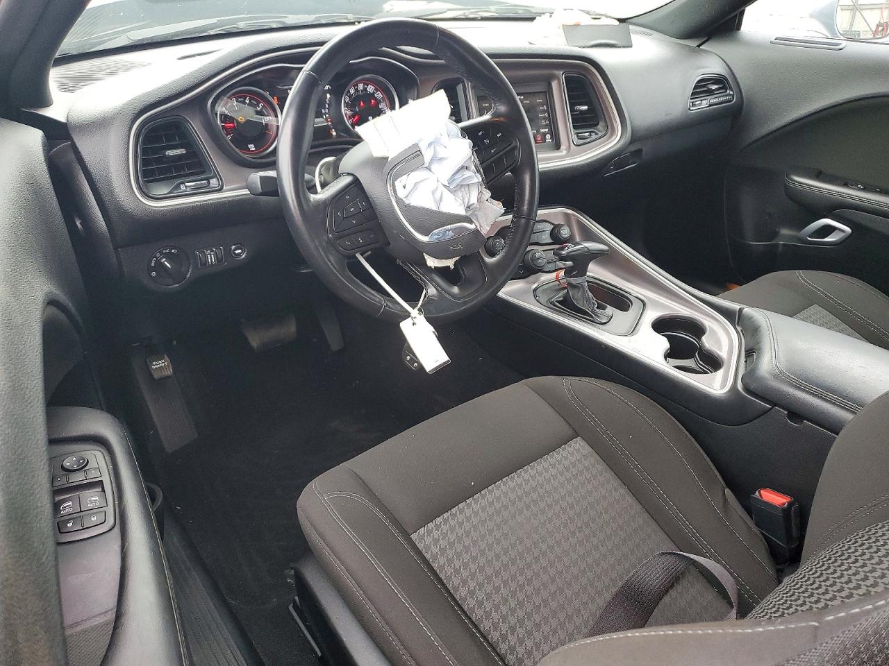 2022 DODGE CHALLENGER SXT photo 22