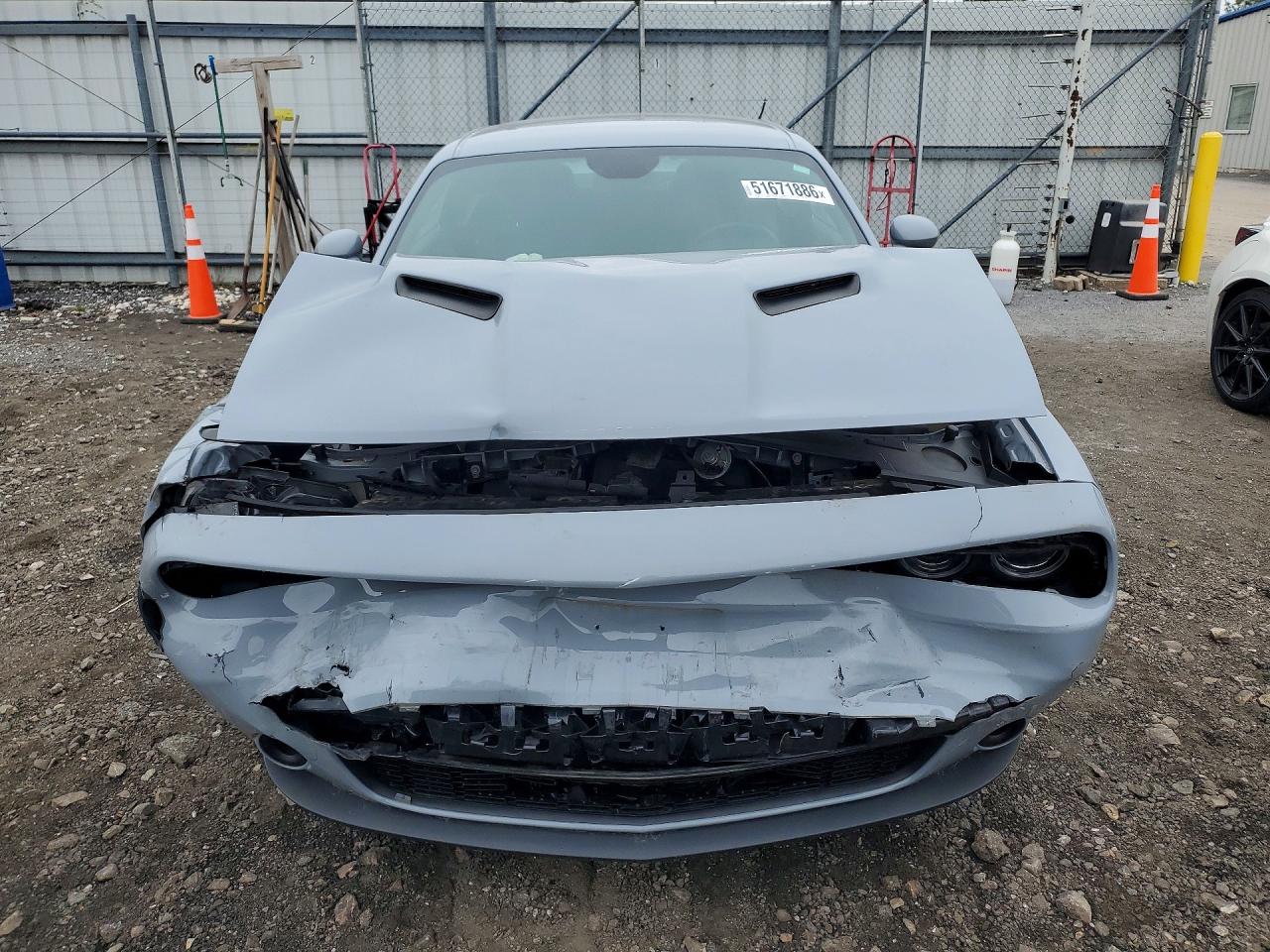 2022 DODGE CHALLENGER SXT photo 13