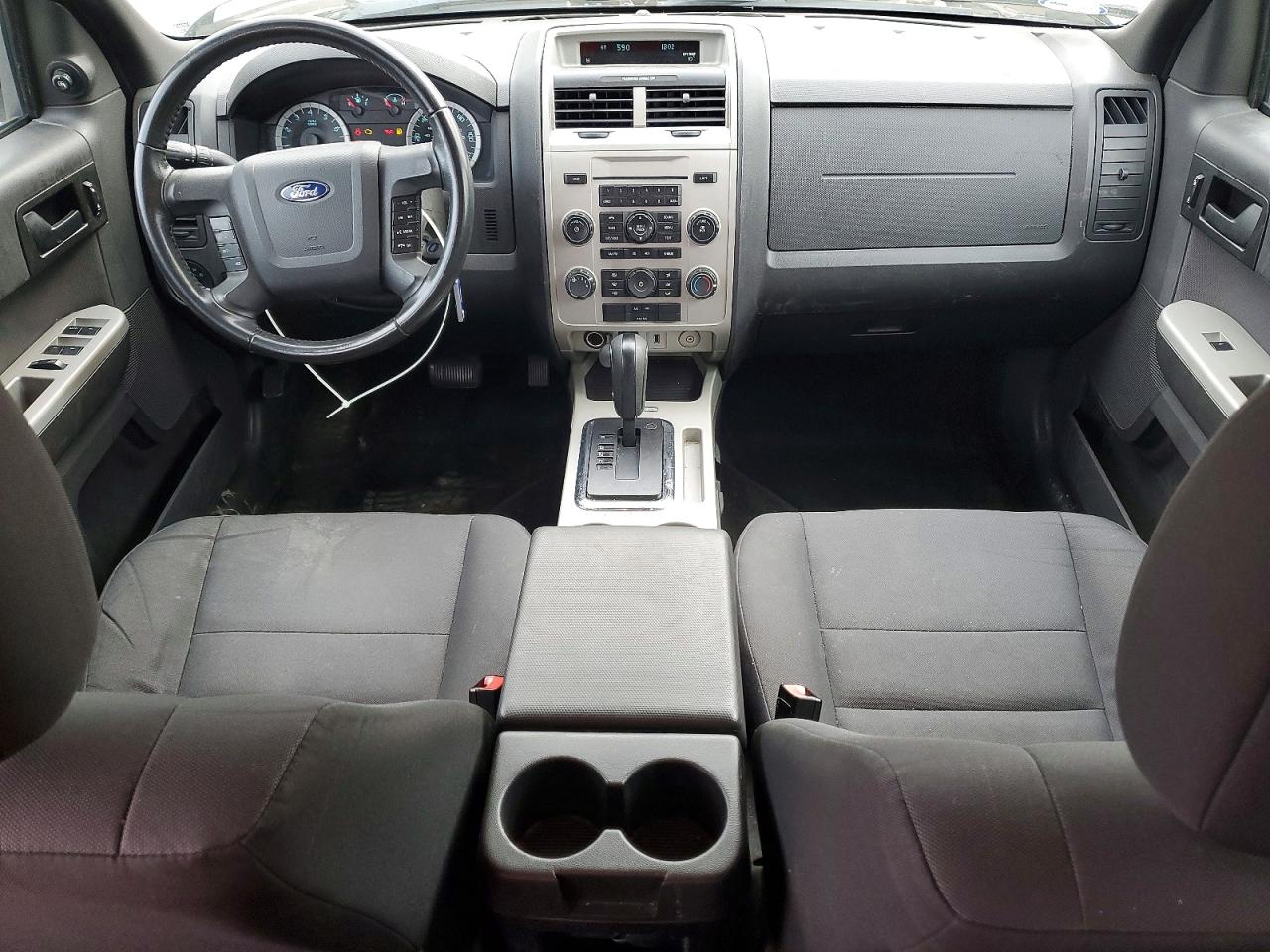 2012 FORD ESCAPE XLT photo 8