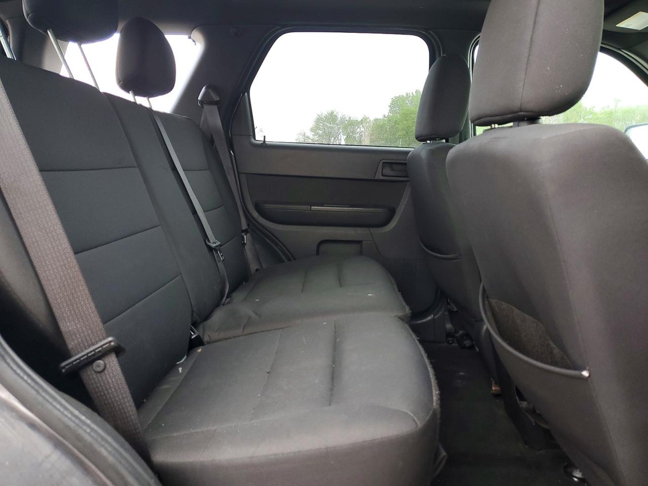 2012 FORD ESCAPE XLT photo 11