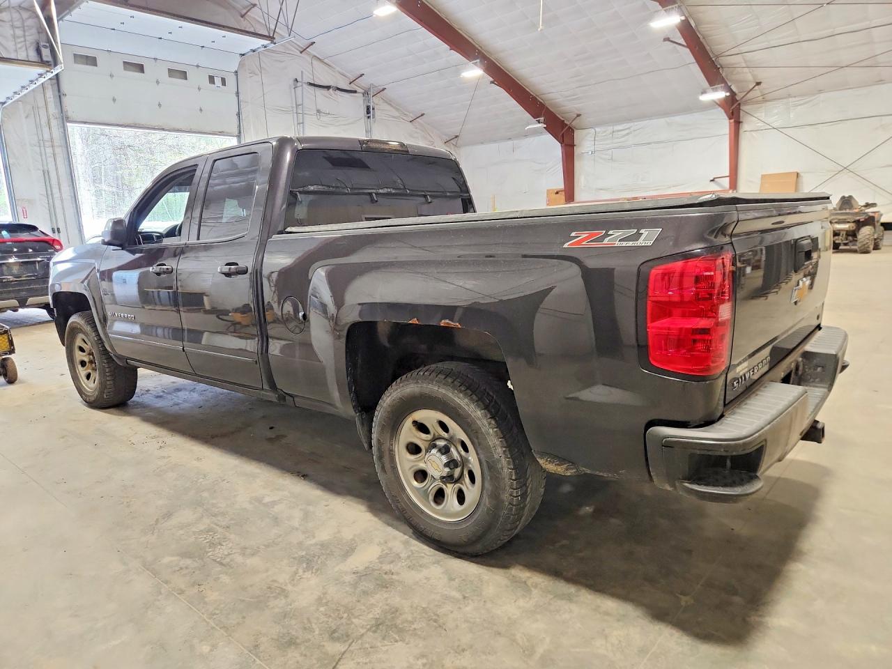 2016 CHEVROLET SILVERADO K1500 LT photo 4