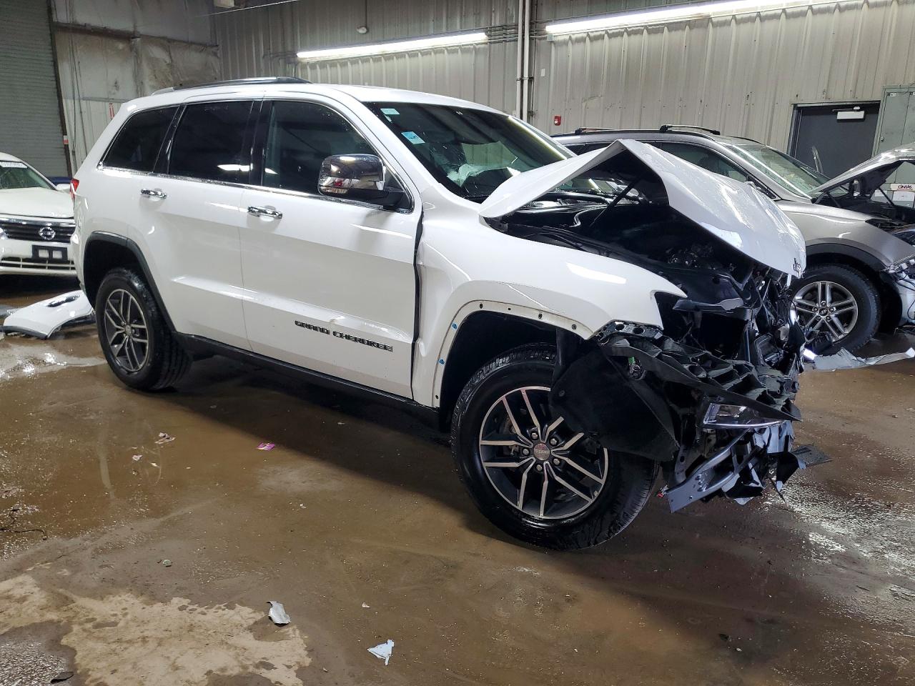 2018 JEEP GRAND CHEROKEE LIMITED photo 4