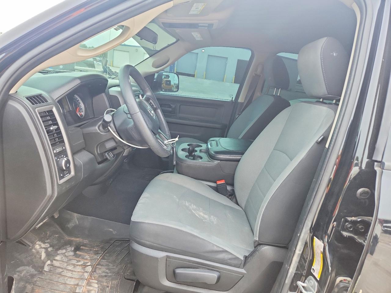 2022 RAM 1500 CLASSIC TRADESMAN photo 7