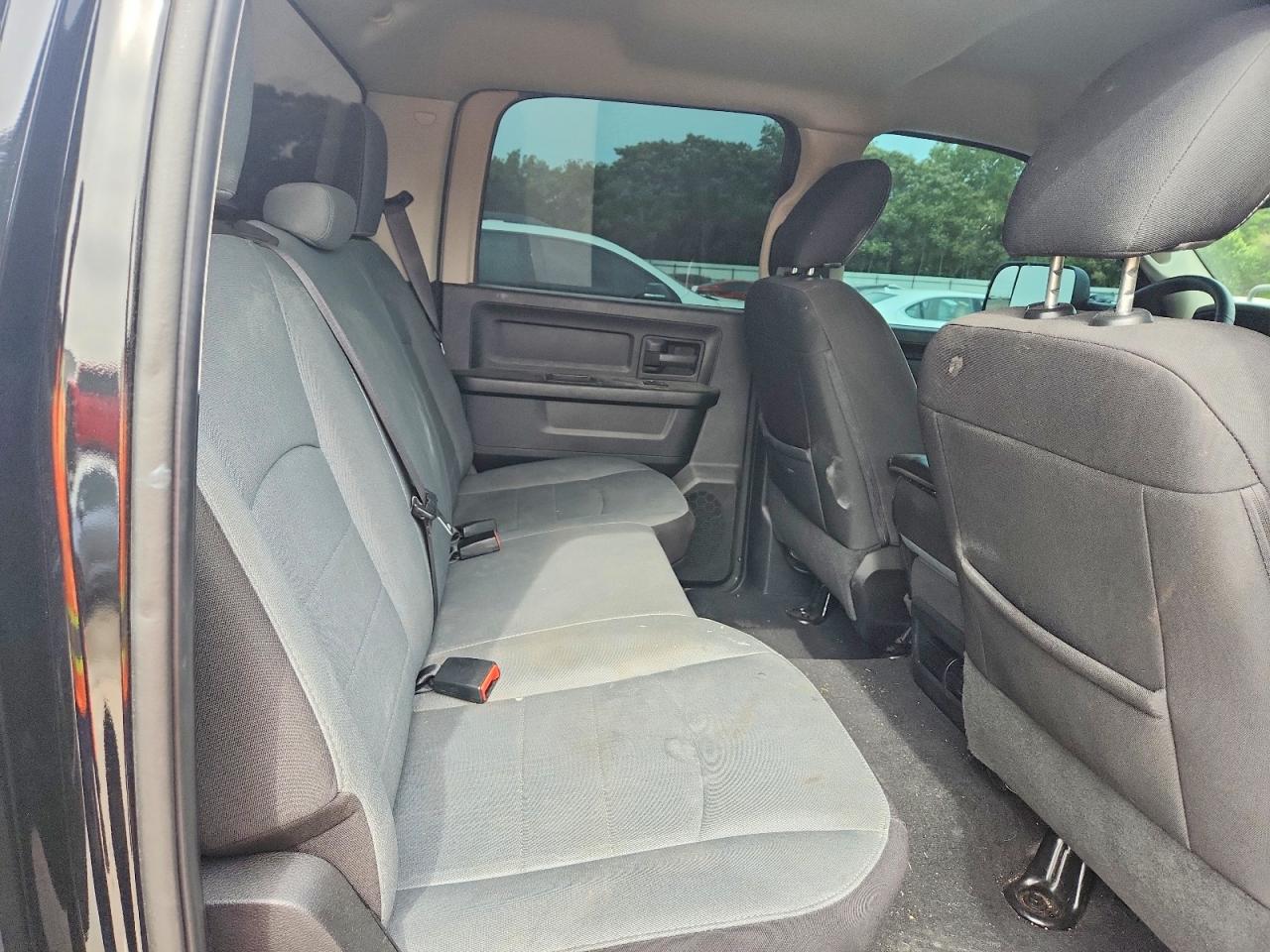 2022 RAM 1500 CLASSIC TRADESMAN photo 10