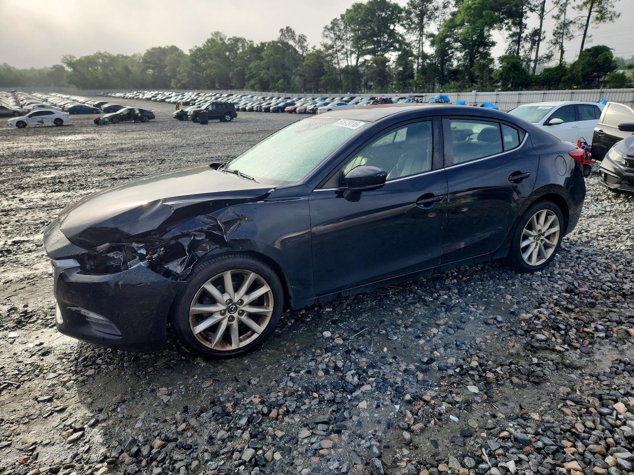 2017 MAZDA 3