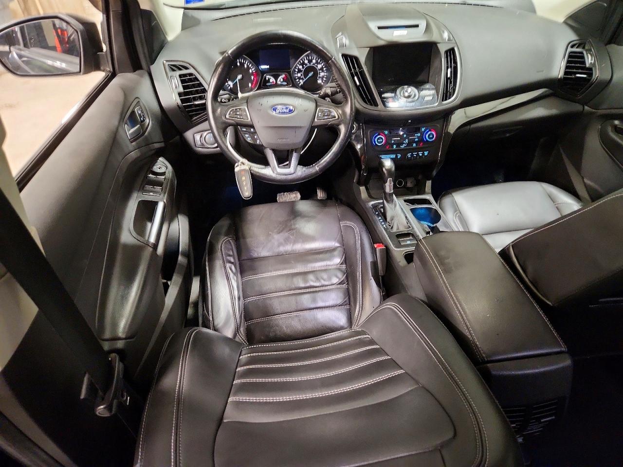 2017 FORD ESCAPE TITANIUM photo 22