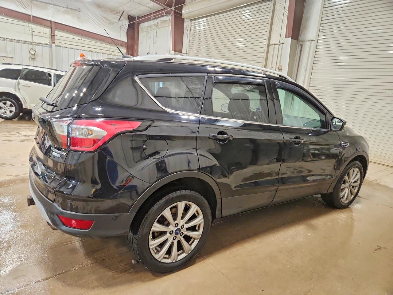 2017 FORD ESCAPE TITANIUM photo 7