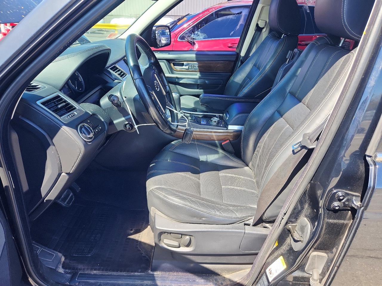 2011 LAND ROVER RANGE ROVER SPORT LUX photo 13