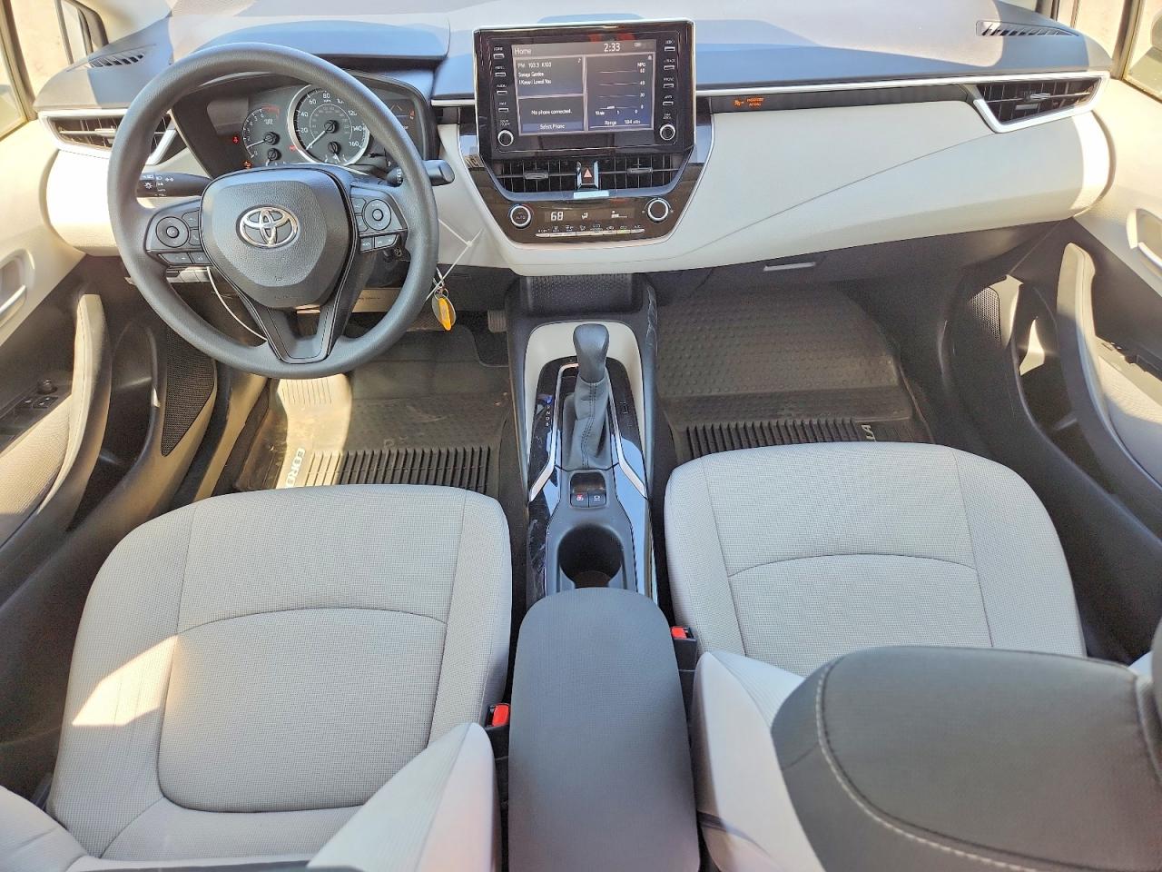 2020 TOYOTA COROLLA LE photo 15