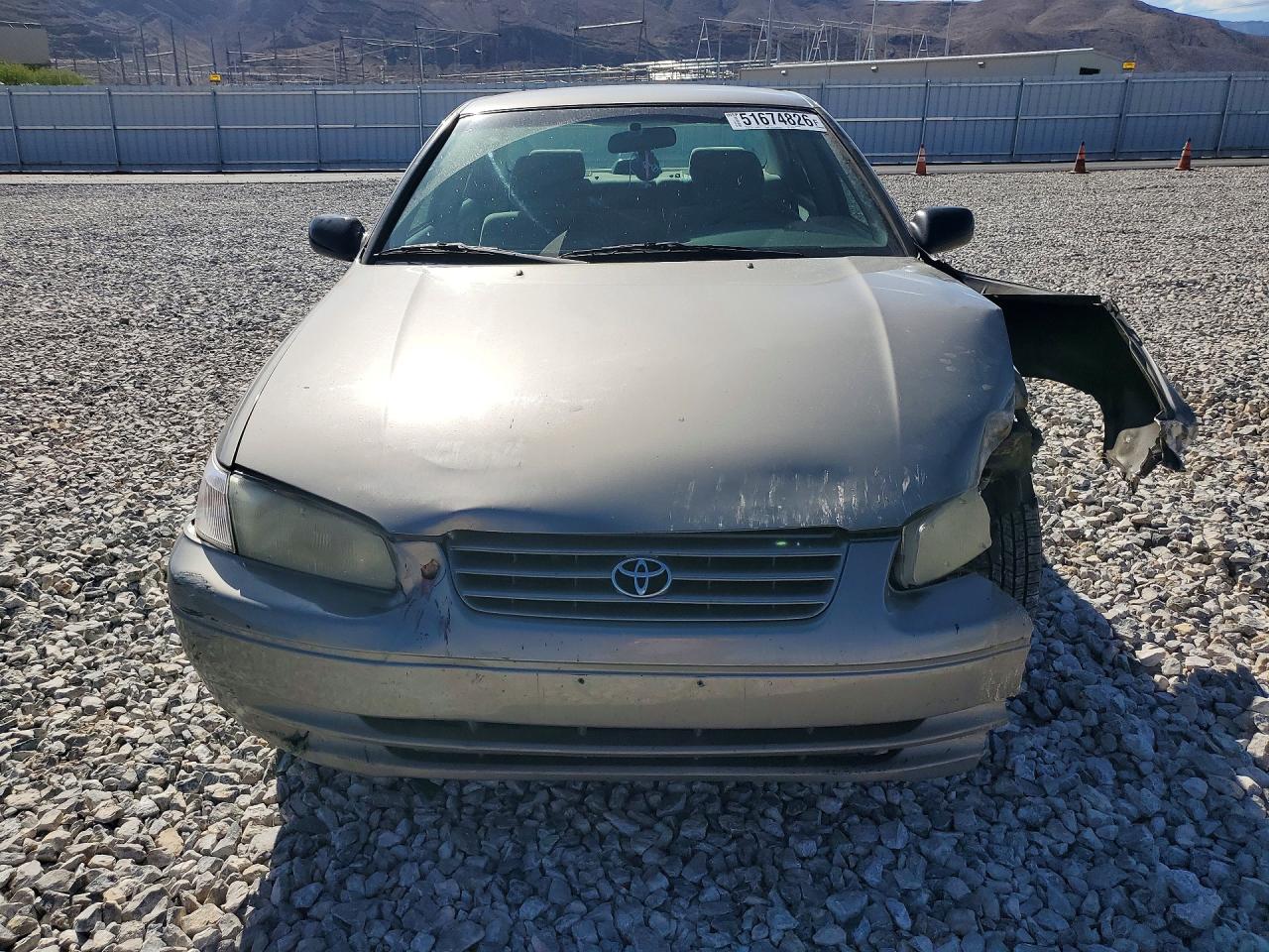 1999 TOYOTA CAMRY LE photo 13