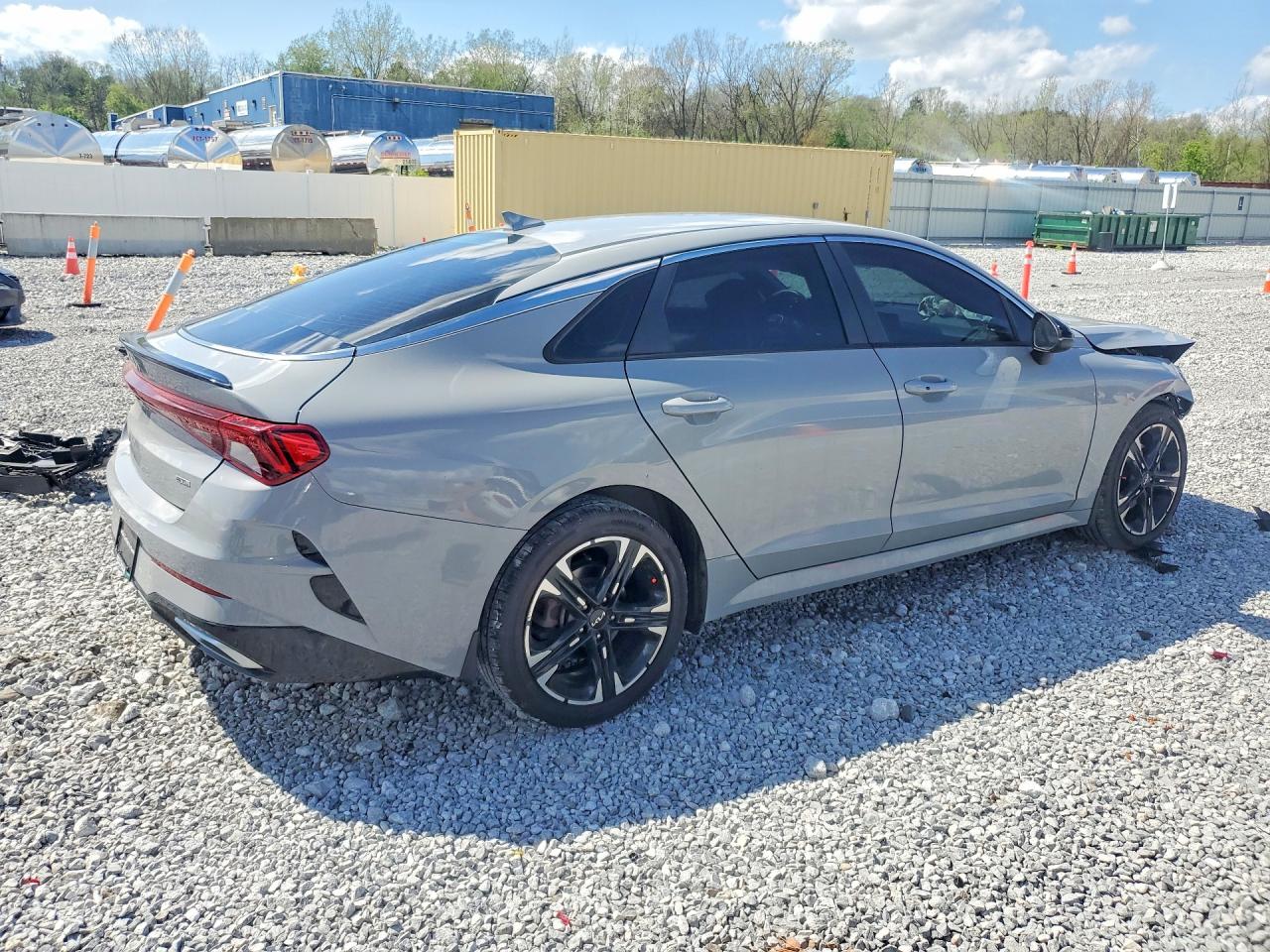 2023 KIA K5 GT LINE photo 5