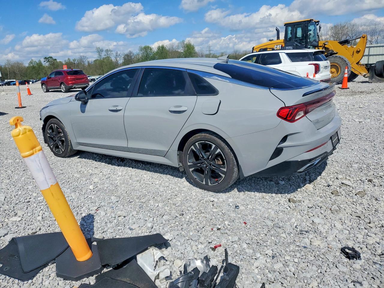 2023 KIA K5 GT LINE photo 3